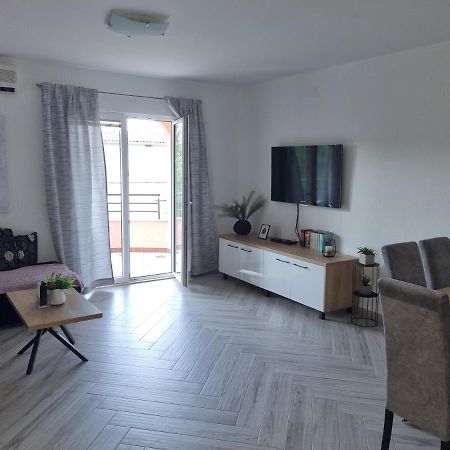Apartments Ledic Крвавица Экстерьер фото