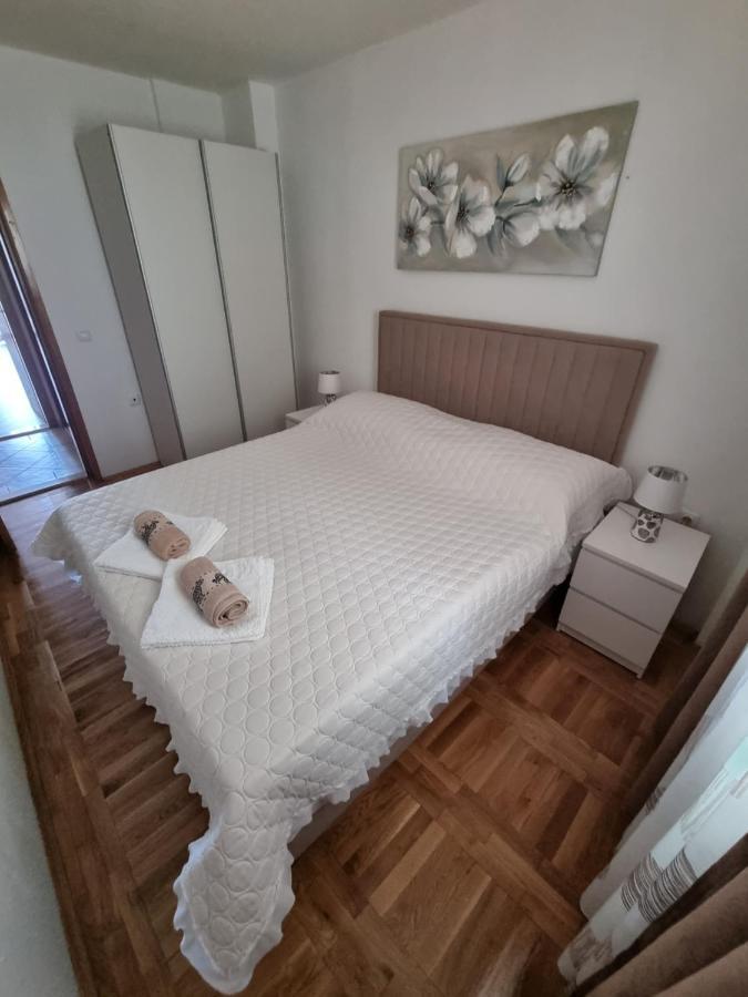 Apartments Ledic Крвавица Экстерьер фото