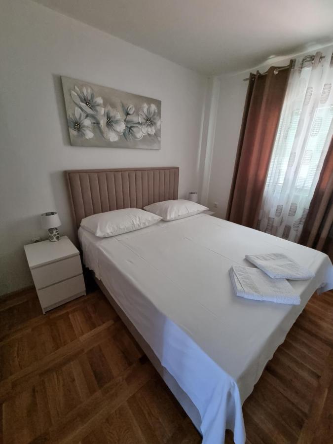 Apartments Ledic Крвавица Экстерьер фото